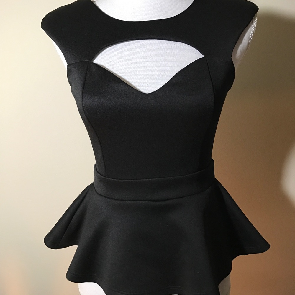 Arden B Peplum Black Sleeveless Blouse XS